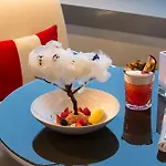 ميليا باريس لا ديفينس 4*
