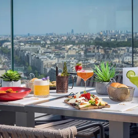 Melia Paris La Défense Courbevoie