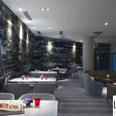 Hotel Melia Paris La Defense