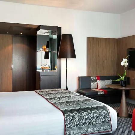 Melia Paris La Defense 4* Courbevoie