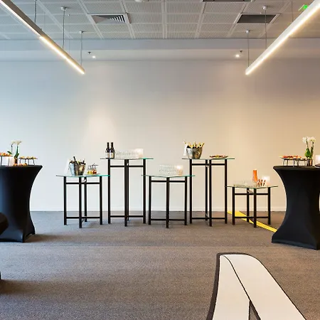 Melia Paris La Defense 4* Courbevoie