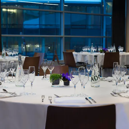 Melia Paris La Defense Hotel 4*