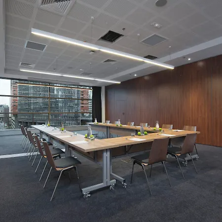 Melia Paris La Defense