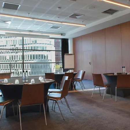 Melia Paris La Defense Κουρμπεβουά