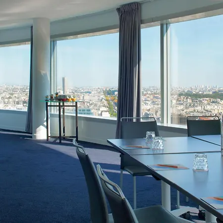 Melia Paris La Defense Hotel