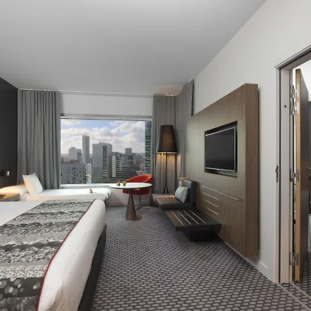 Melia Paris La Defense Hotel