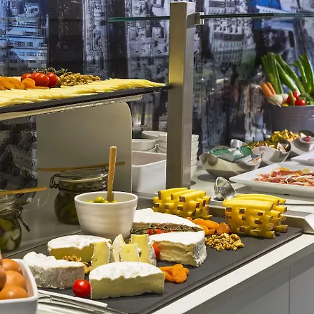 Melia Paris La Defense