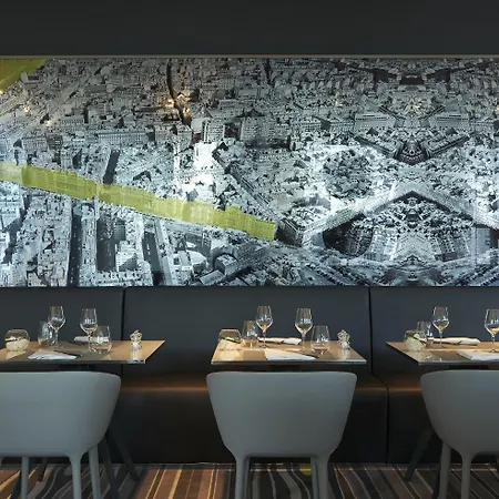 Melia Paris La Defense Отель