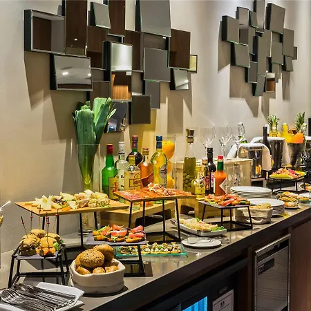 Melia Paris La Defense Hotel 4*