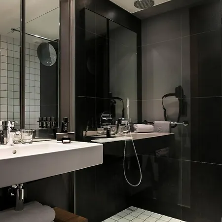 Melia Paris La Defense 4* Courbevoie
