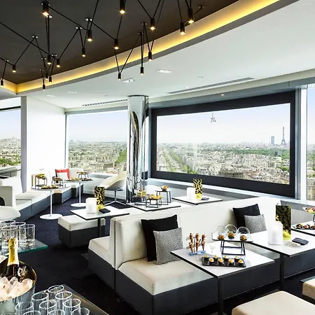 Melia Paris La Defense Курбевуа
