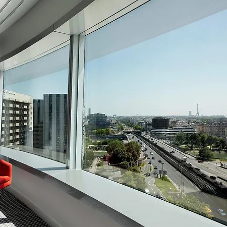 Melia Paris La Defense