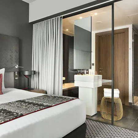 Melia Paris La Defense Courbevoie