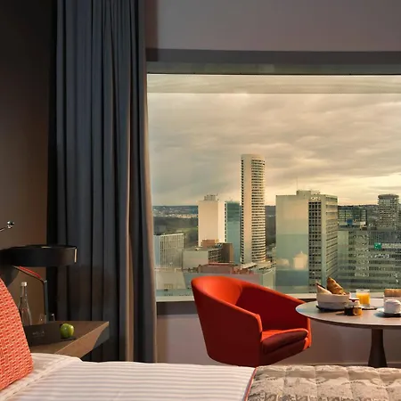 Melia Paris La Defense Courbevoie