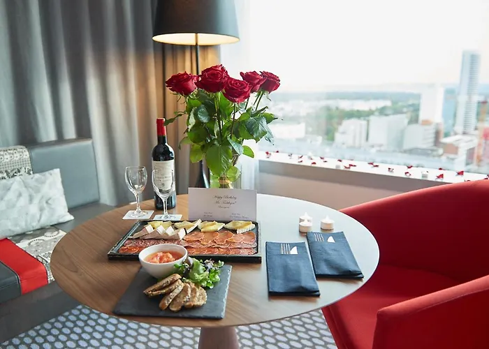 ميليا باريس لا ديفينس فندق 4*