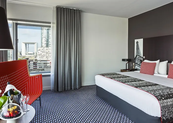 ميليا باريس لا ديفينس