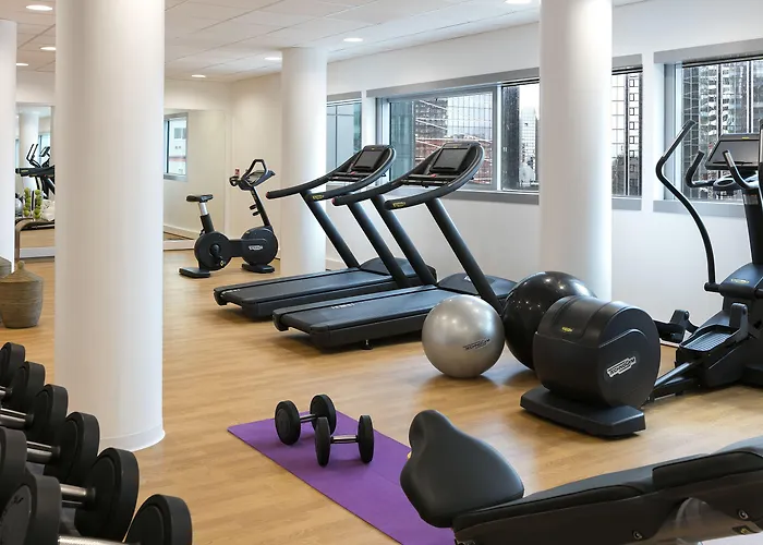 فندق ميليا باريس لا ديفينس كوربوفوا