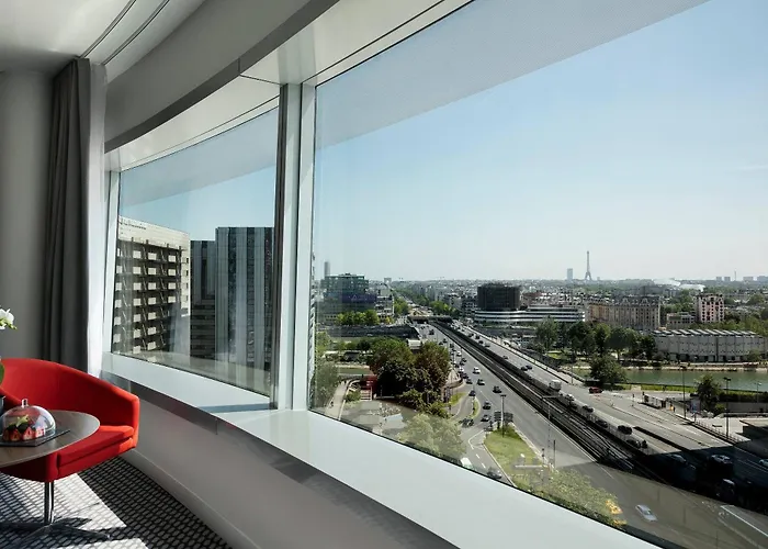 Melia Paris La Defense Courbevoie