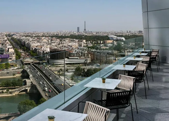 Melia Paris La Defense