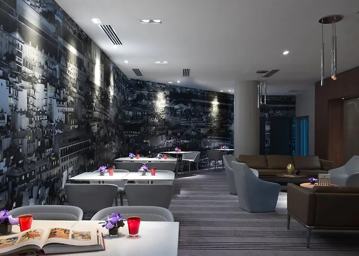 Melia Paris La Defense 4* Courbevoie